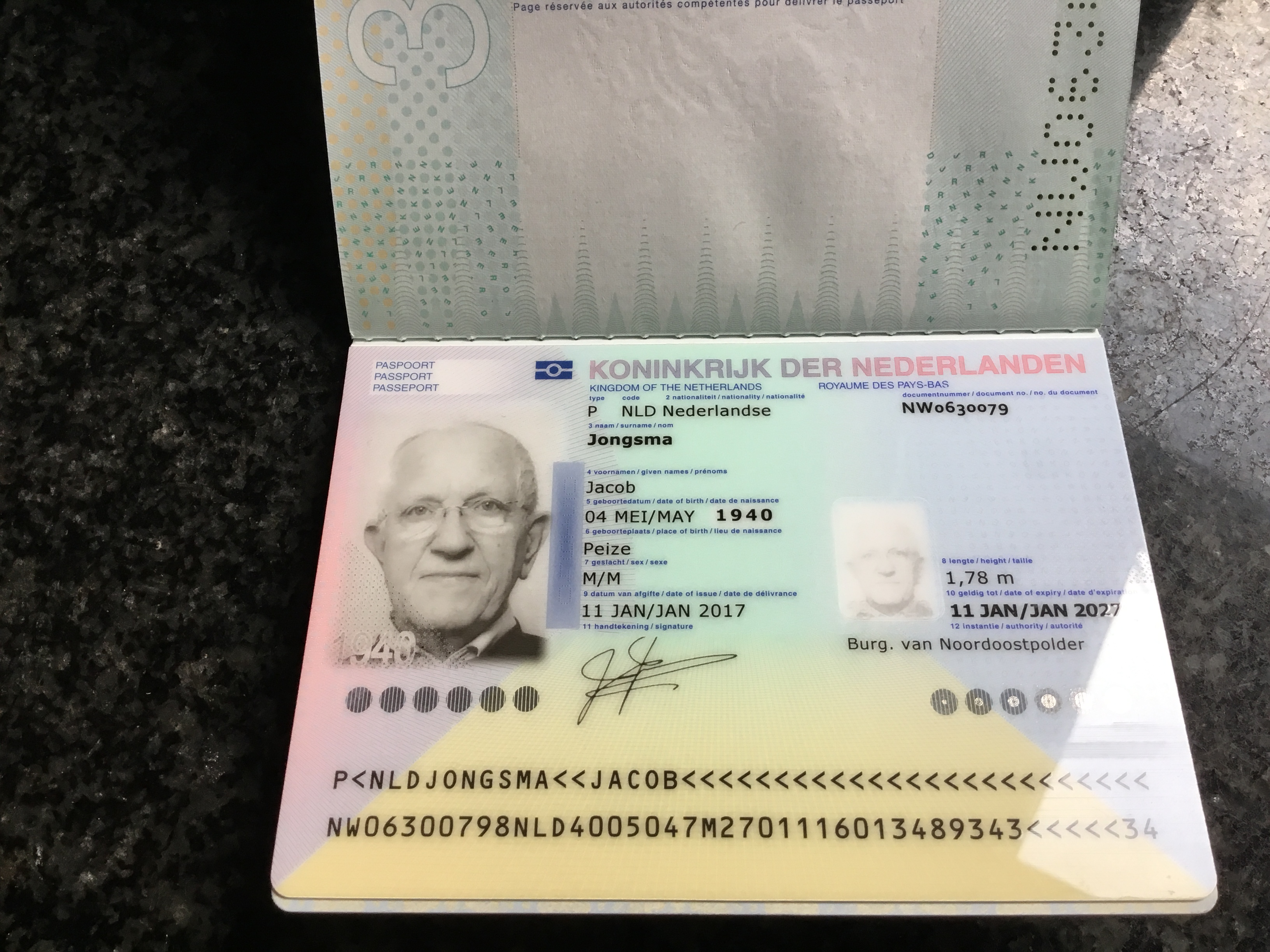 Dutch Passport NW0630079 Jongsma Jacob